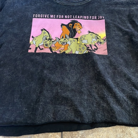 Disney lion king forgive me for not leaping for joy crop top extra large - Picture 3 of 4